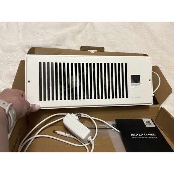 AC Infinity AIRTAP T4 White, Register Booster Fan for 4” x 12” Register Holes - Picture 6 of 9